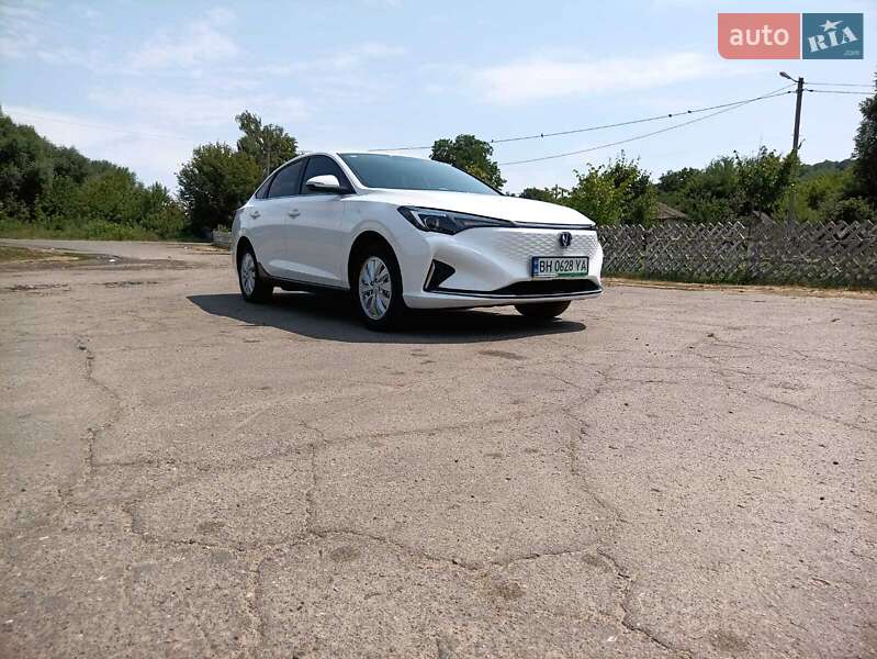 Седан Changan Eado 2022 в Балте