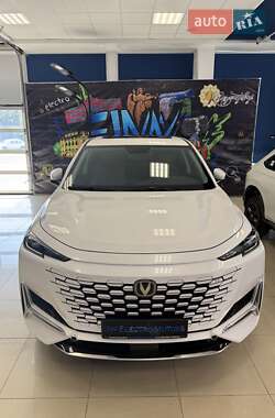 Внедорожник / Кроссовер Changan Uni-K 2023 в 