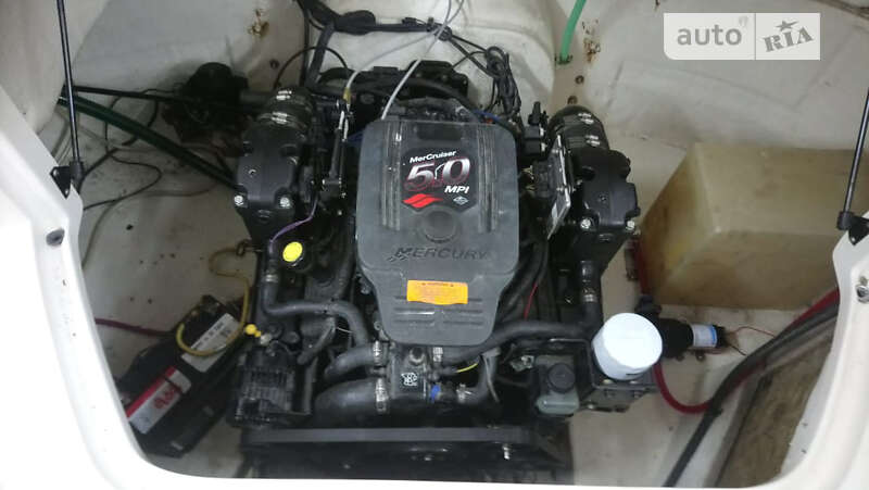 Катер Chaparral Sunesta Xtremes 2006 в Одесі фото 6 Катер Chaparral Sunesta Xtremes 2006 в Одесі