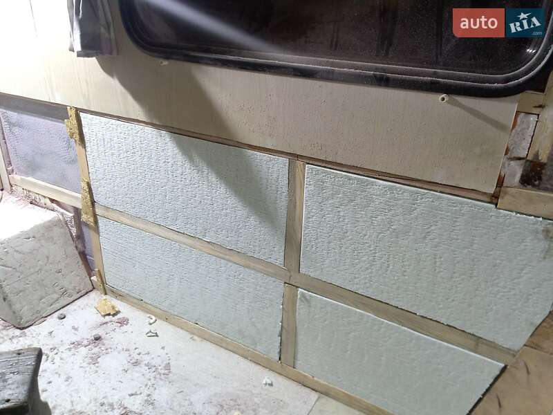 Прицеп дача Chateau 330 1989 в Краматорске фото 7 Прицеп дача Chateau 330 1989 в Краматорске