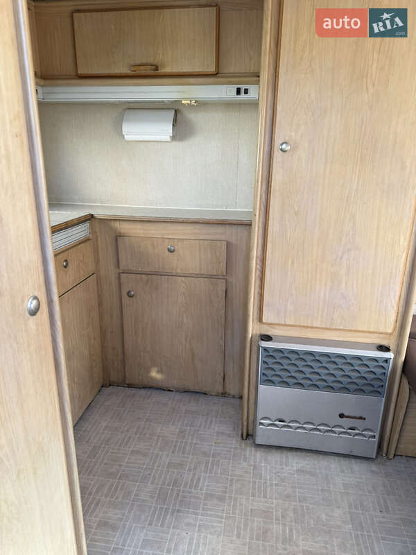 Прицеп дача Chateau 380 1992 в Киеве