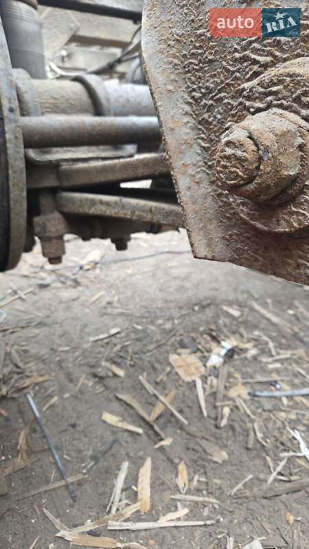 Шасси полуприцеп Chereau C 381 1998 в Ровно фото 6 Шасси полуприцеп Chereau C 381 1998 в Ровно