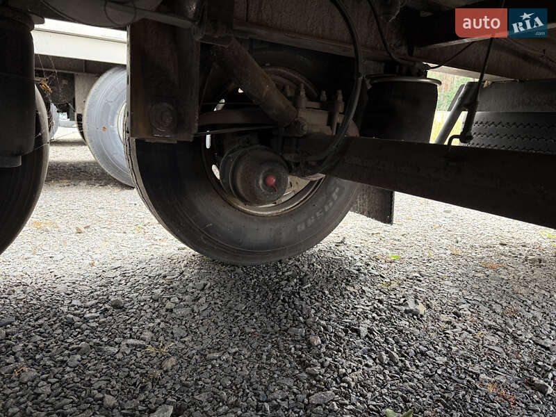 Рефрижератор напівпричіп Chereau C38 2006 в Сарнах