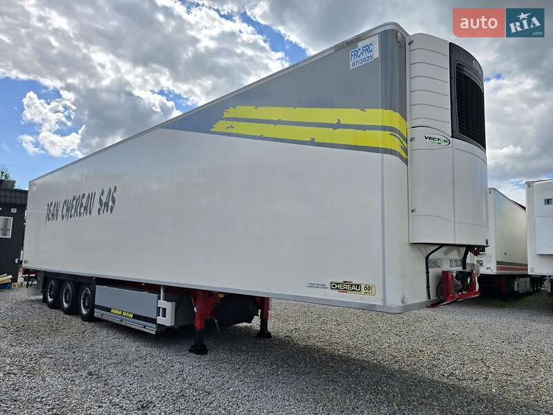 Рефрижератор полуприцеп Chereau Carrier 2013 в Виннице