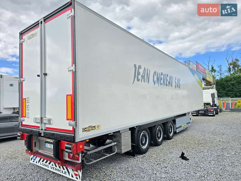 Рефрижератор полуприцеп Chereau Carrier 2013 в Виннице