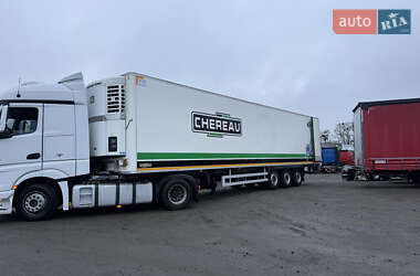 Рефрижератор напівпричіп Chereau CD 382CHB 2010 в Києві