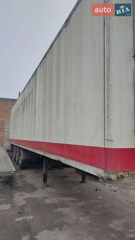 Рефрижератор полуприцеп Chereau CD 382CHB 1994 в Ровно