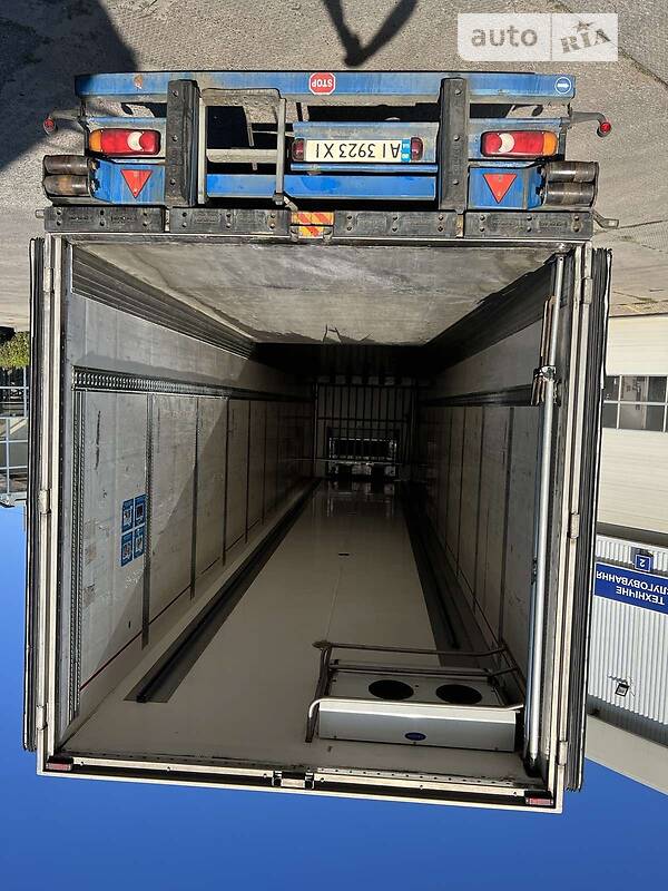 Рефрижератор полуприцеп Chereau CD381HB 2006 в Киеве