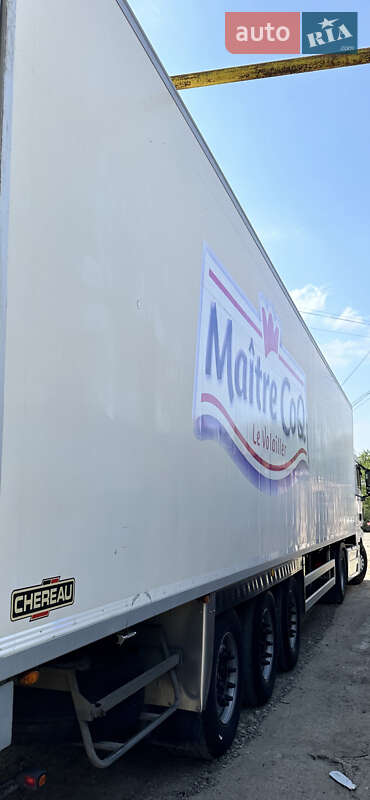 Рефрижератор напівпричіп Chereau CD382GB 2010 в Чернівцях