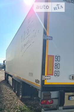 Рефрижератор Chereau CD382GB 2012 в Шумске