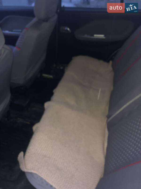 Ліфтбек Chery A15 2008 в Заставній