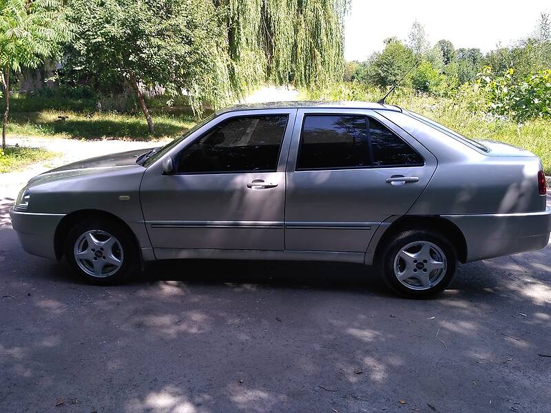 Лифтбек Chery Amulet 2008 в Звягеле фото 2 Лифтбек Chery Amulet 2008 в Звягеле