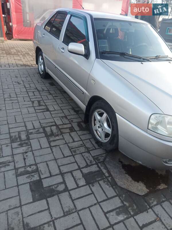Хэтчбек Chery Amulet 2007 в Измаиле