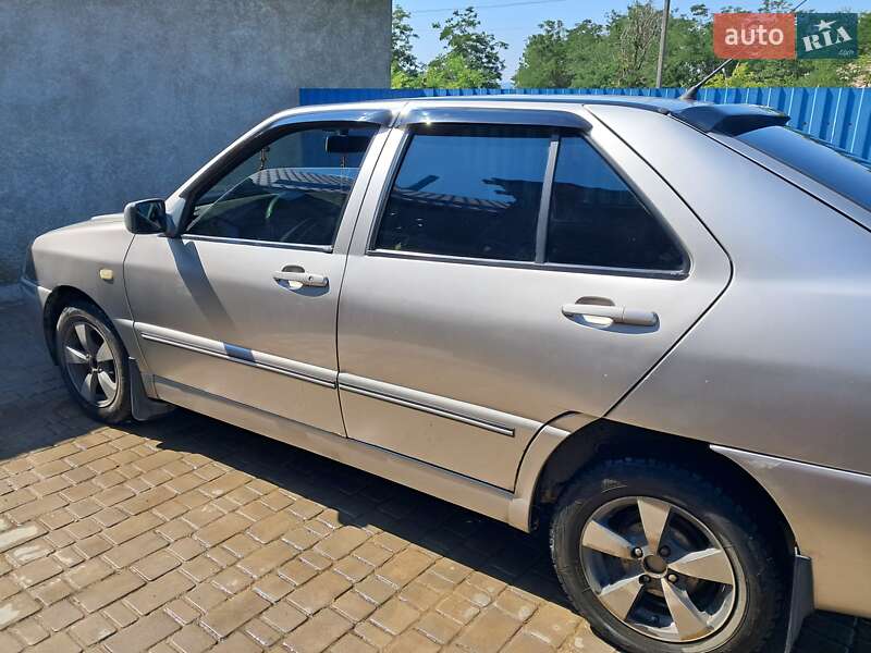 Седан Chery Amulet 2007 в Рени