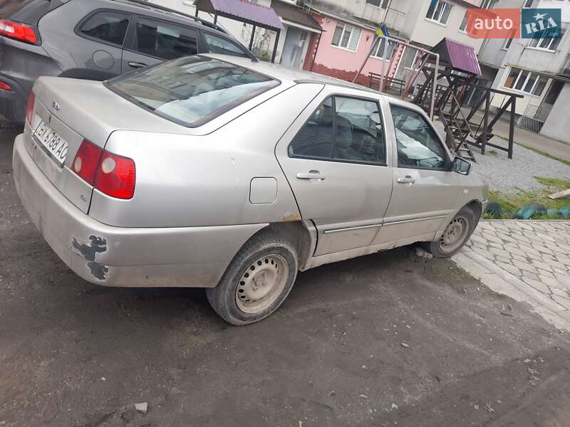 Седан Chery Amulet 2007 в Городке