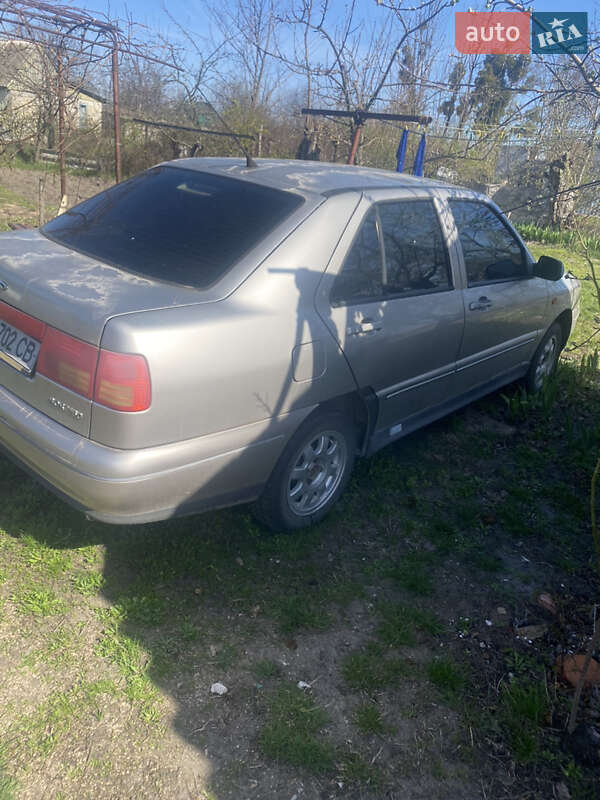 Седан Chery Amulet 2005 в Обухове