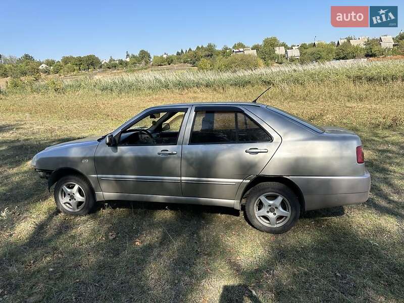 Седан Chery Amulet 2008 в Лозовой