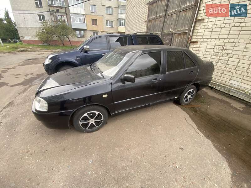 Chery Amulet 2006