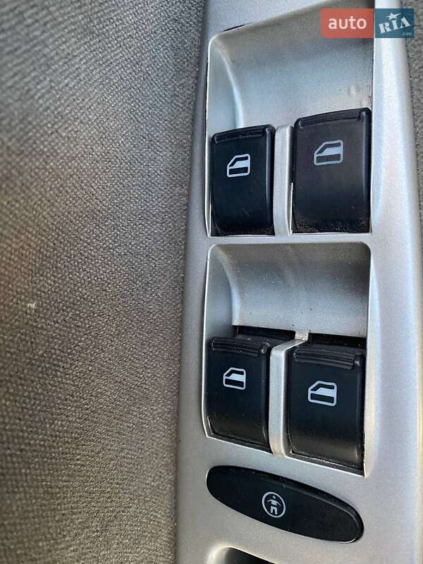 Седан Chery Amulet 2008 в Николаеве фото 6 Седан Chery Amulet 2008 в Николаеве