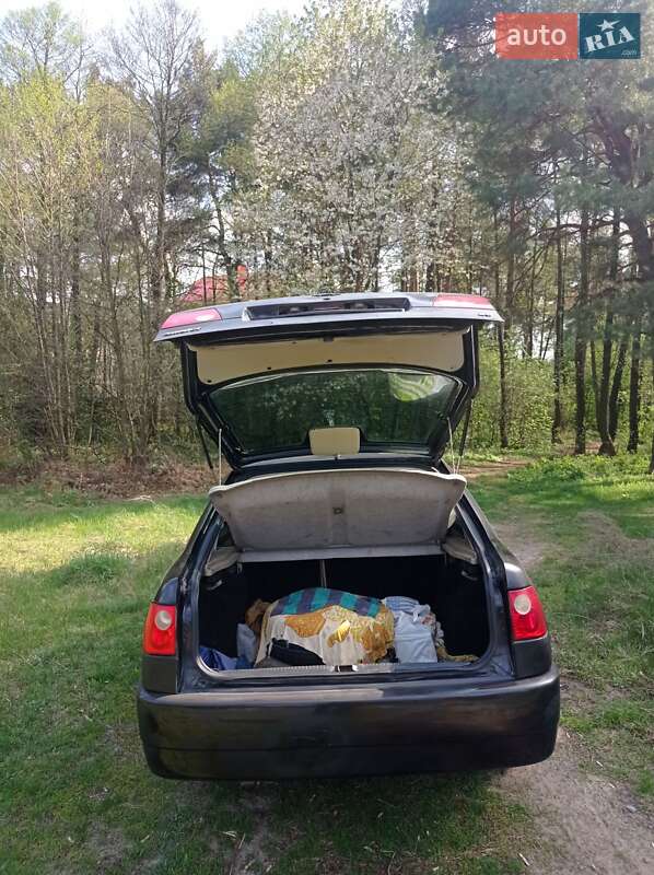 Седан Chery Amulet 2007 в Нетешине