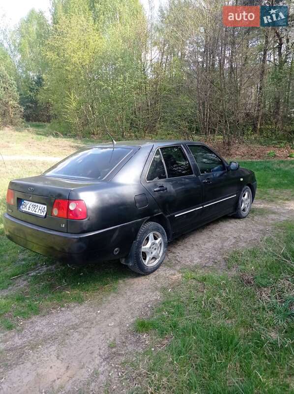 Седан Chery Amulet 2007 в Нетешине