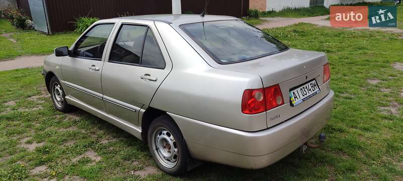 Седан Chery Amulet 2007 в Яготині