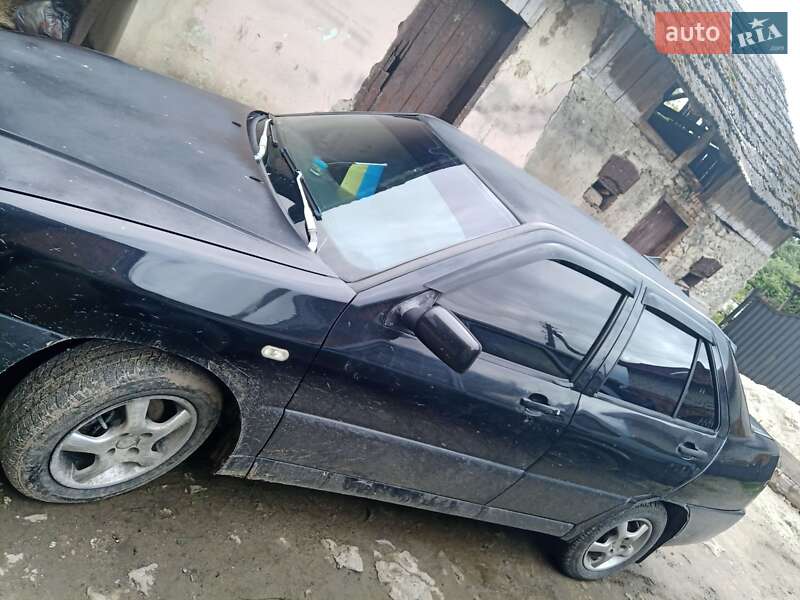 Седан Chery Amulet 2008 в Бобрке