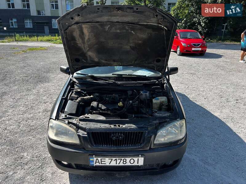 Седан Chery Amulet 2007 в Каменском