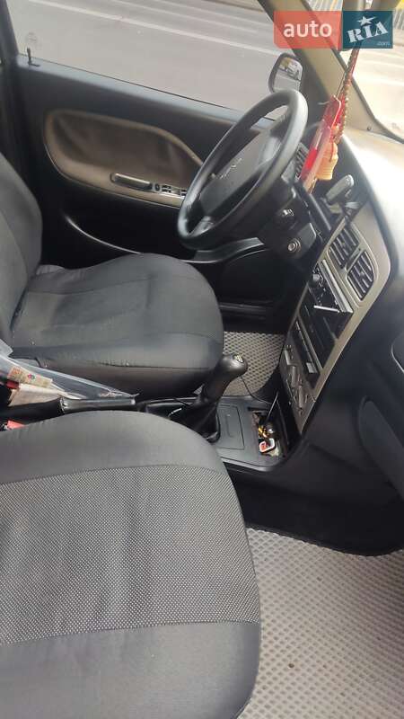 Седан Chery Amulet 2008 в Кривом Роге