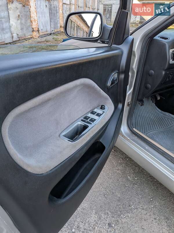 Седан Chery Amulet 2008 в Почаеве фото 24 Седан Chery Amulet 2008 в Почаеве