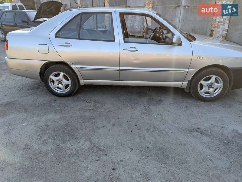 Седан Chery Amulet 2008 в Почаеве фото 5 Седан Chery Amulet 2008 в Почаеве