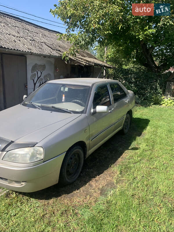 Седан Chery Amulet 2006 в Бурштині