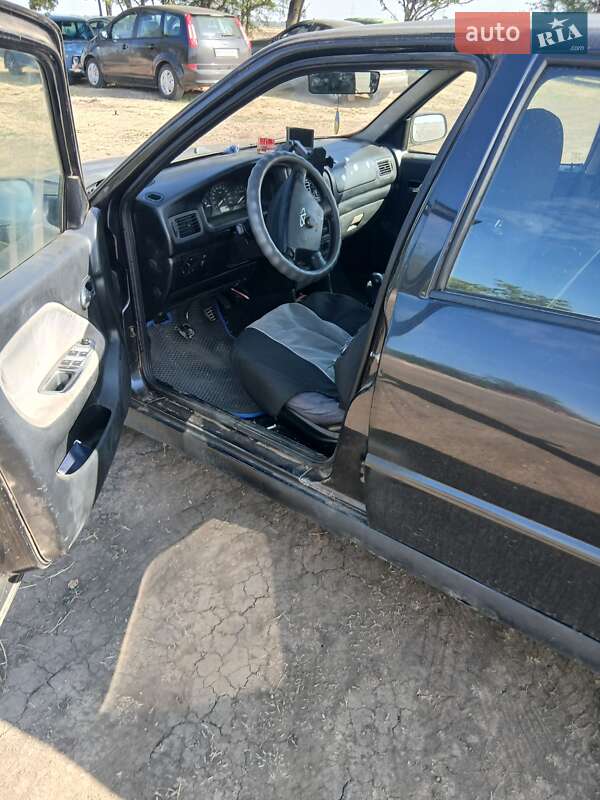 Седан Chery Amulet 2008 в Авангарде фото 12 Седан Chery Amulet 2008 в Авангарде