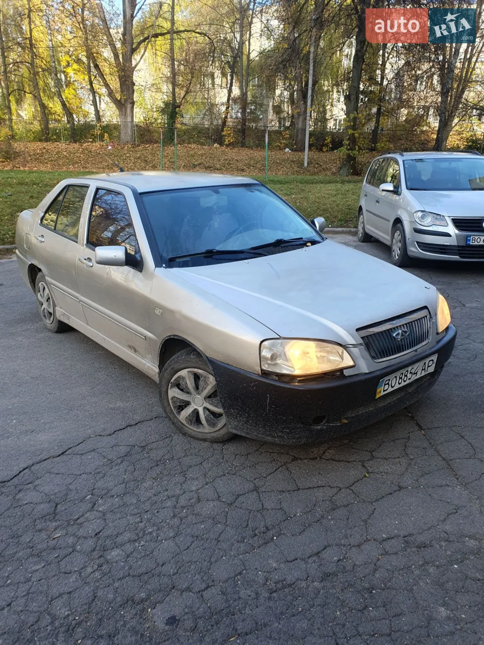 Продам чері в хорошому технічному стані Кожного дня на ходу Звичайно є нюанси по кузову Є страховка переписується, Мотор в дуже доброму стані... Терміново..
