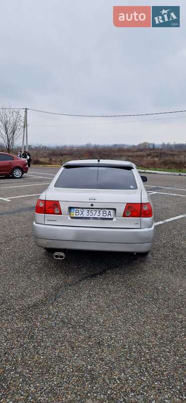 Седан Chery Amulet 2007 в Чернівцях