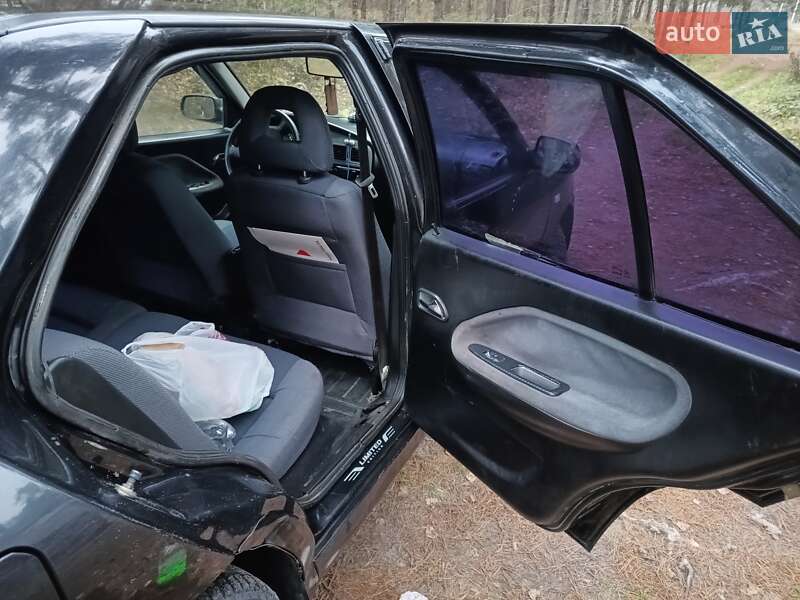 Седан Chery Amulet 2007 в Нетешине