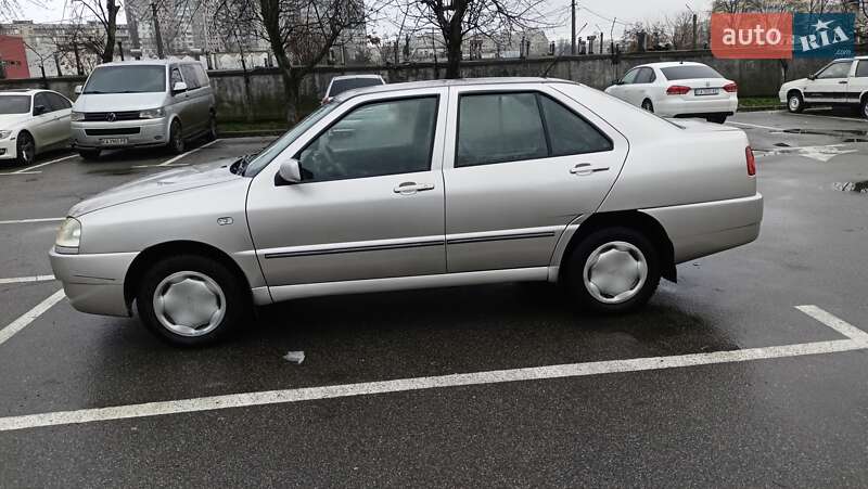 Седан Chery Amulet 2008 в Киеве фото 3 Седан Chery Amulet 2008 в Киеве