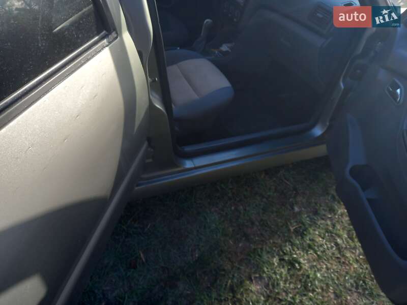 Лифтбек Chery Amulet 2013 в Днепре