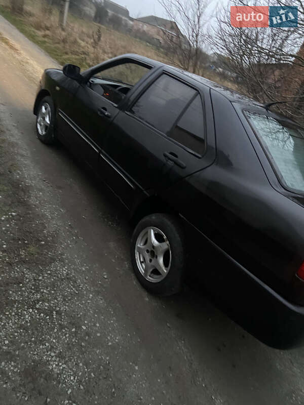 Седан Chery Amulet 2008 в Полонном