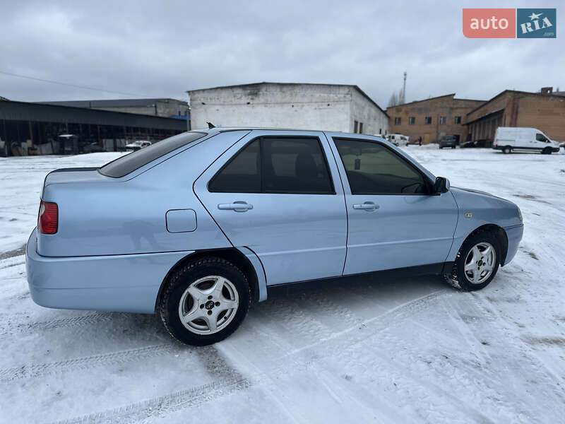 Седан Chery Amulet 2008 в Ровно фото 2 Седан Chery Amulet 2008 в Ровно