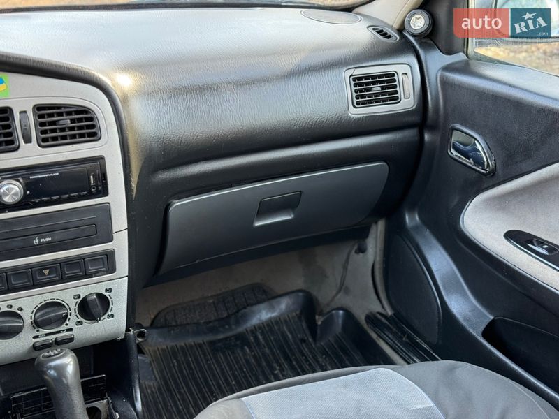 Седан Chery Amulet 2007 в Коростене