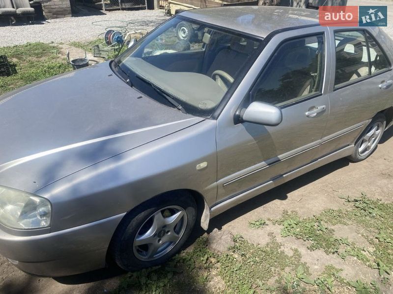 Седан Chery Amulet 2007 в Днепре