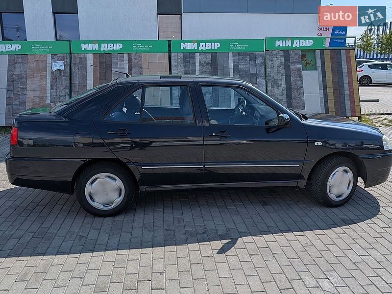 Седан Chery Amulet 2007 в Ровно