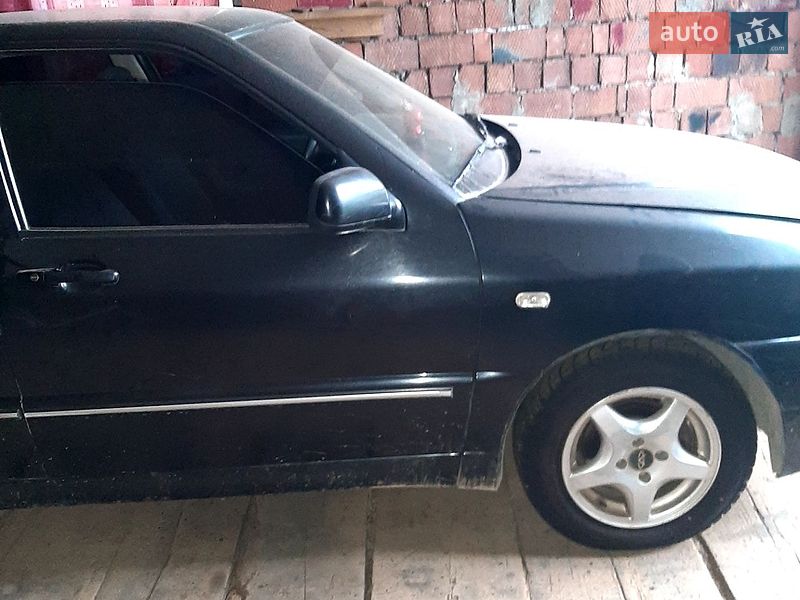 Седан Chery Amulet 2008 в Черновцах