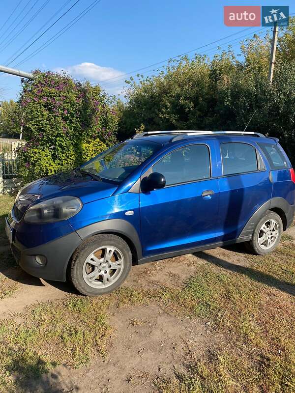 Chery Beat 2013