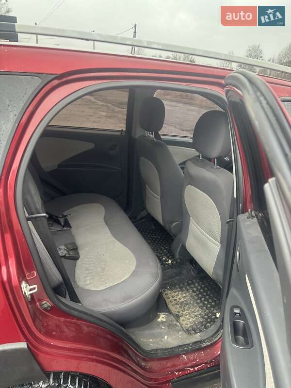 Внедорожник / Кроссовер Chery Beat 2012 в Славуте фото 10 Внедорожник / Кроссовер Chery Beat 2012 в Славуте