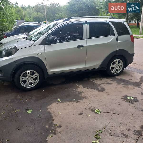 Chery Beat 2012