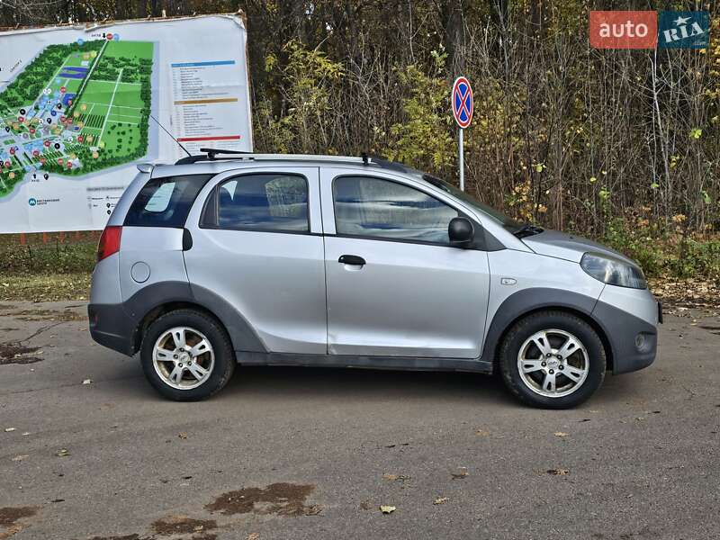 Внедорожник / Кроссовер Chery Beat 2011 в Киеве фото 3 Внедорожник / Кроссовер Chery Beat 2011 в Киеве