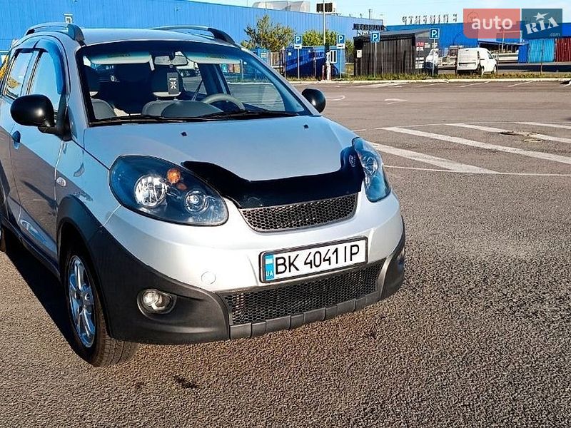 Chery Beat 2011
