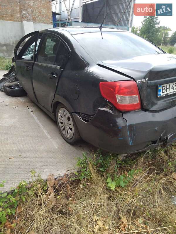 Седан Chery E5 2014 в Сарате